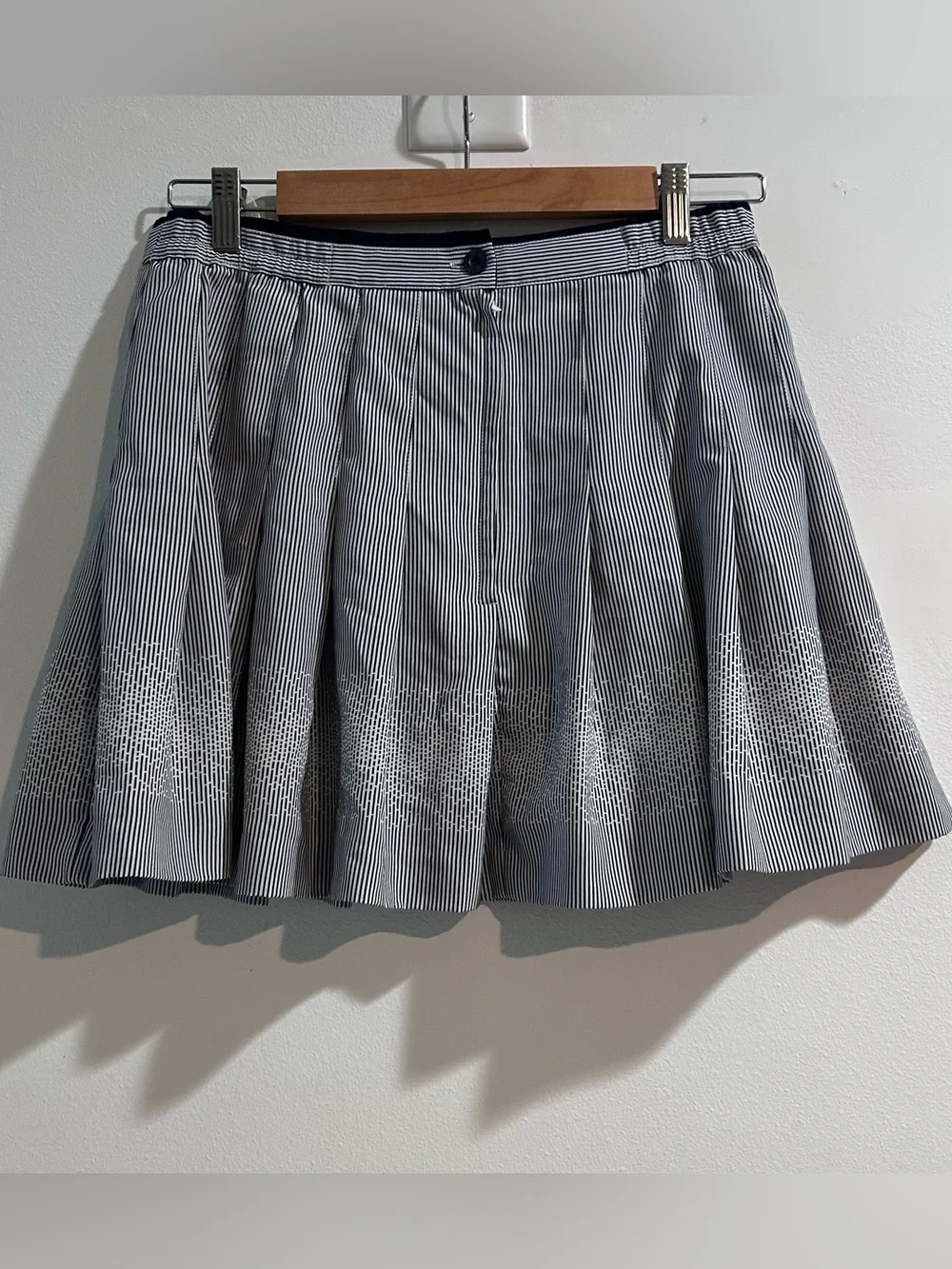 Vintage Ellesse Pleated Tennis Skirt Y2K Striped Pixel Gradient Hem Sz 12